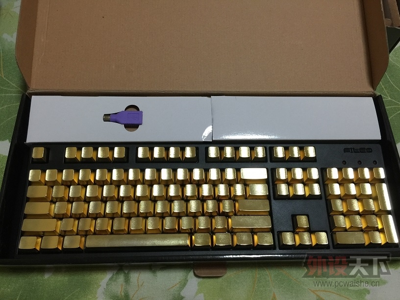 ��������KBT ONE ���� M505 RIVAL һЩ��ñ