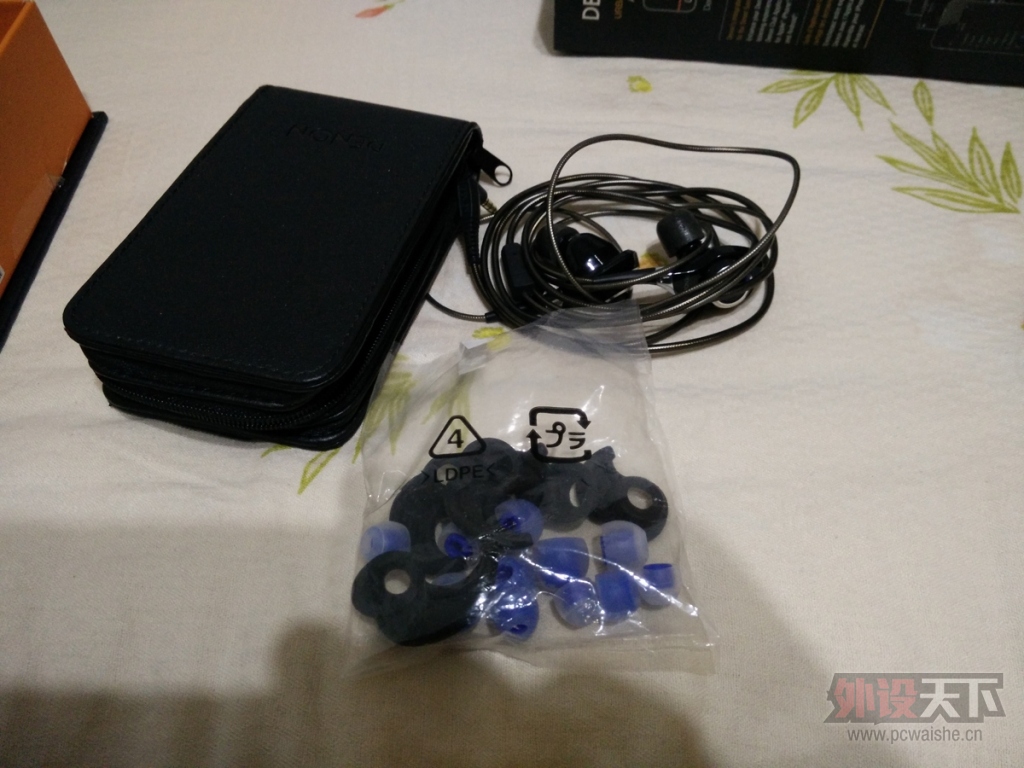 ���ɶ���AKG K77 8���ް�װ��AH-C300 9����˵ȫ��������