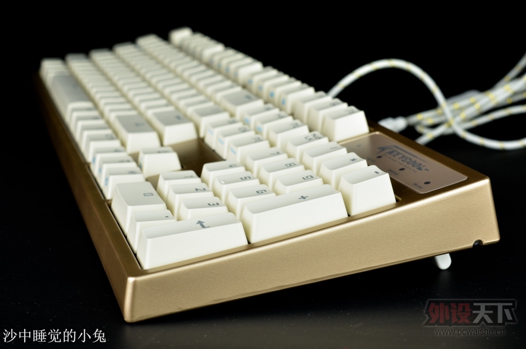 ��쵱����������ϵ�У����� Hero 104 ���LED��ҫ���е���� ��������