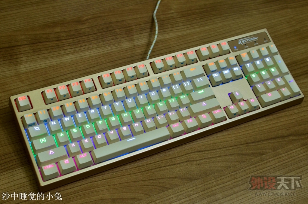 ��쵱����������ϵ�У����� Hero 104 ���LED��ҫ���е���� ��������
