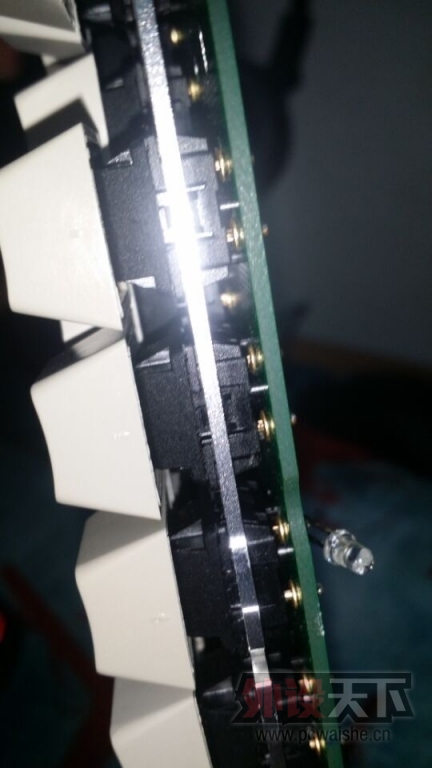 ��λ���PCBֱ�Ӳ�ν����һ��