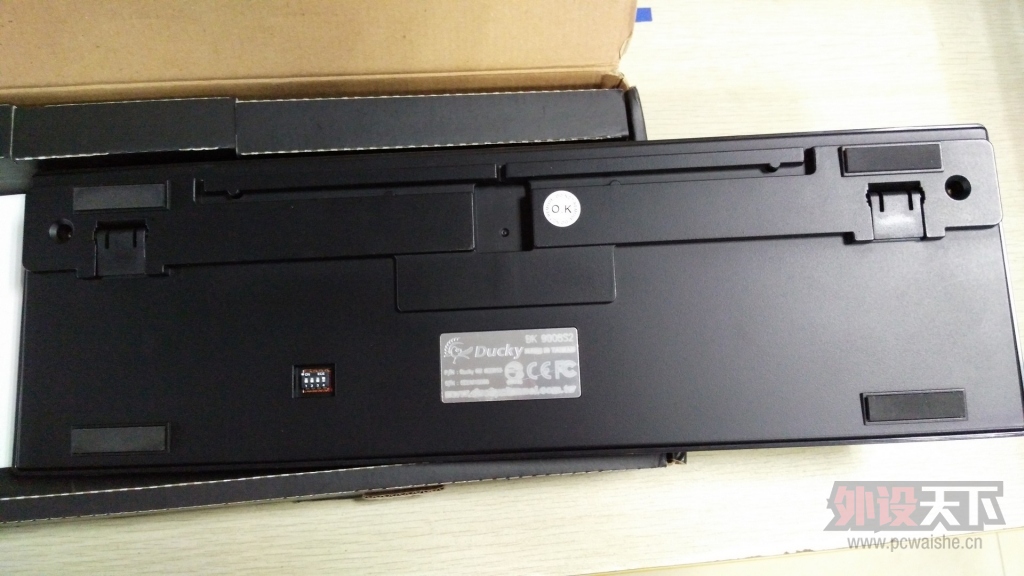 ���ϲ���DK 9008 Shine S2 ������� 9.5���� ����