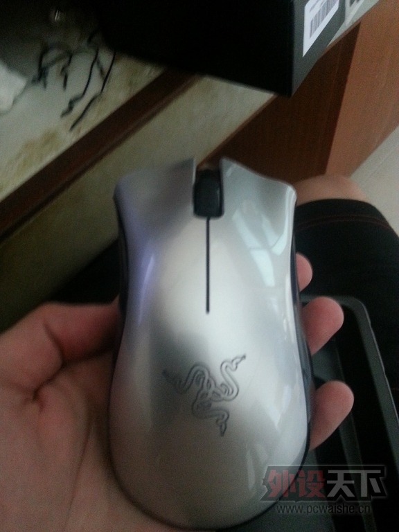 �����ڡ� ����NAOS 7000 RAZER ��ս1800DPI����