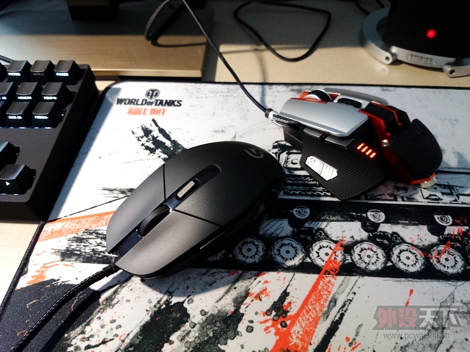 �������� ����С�󡪡������հ��޼�G303��Logicool G303��