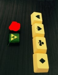 �˿��������ɫ���Լ�ñ