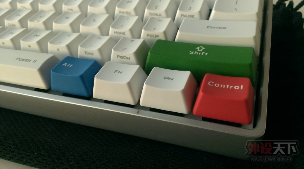 �����������ѳ�����poker2��������60%��ɫ�����ʺ��ղأ�[720����]