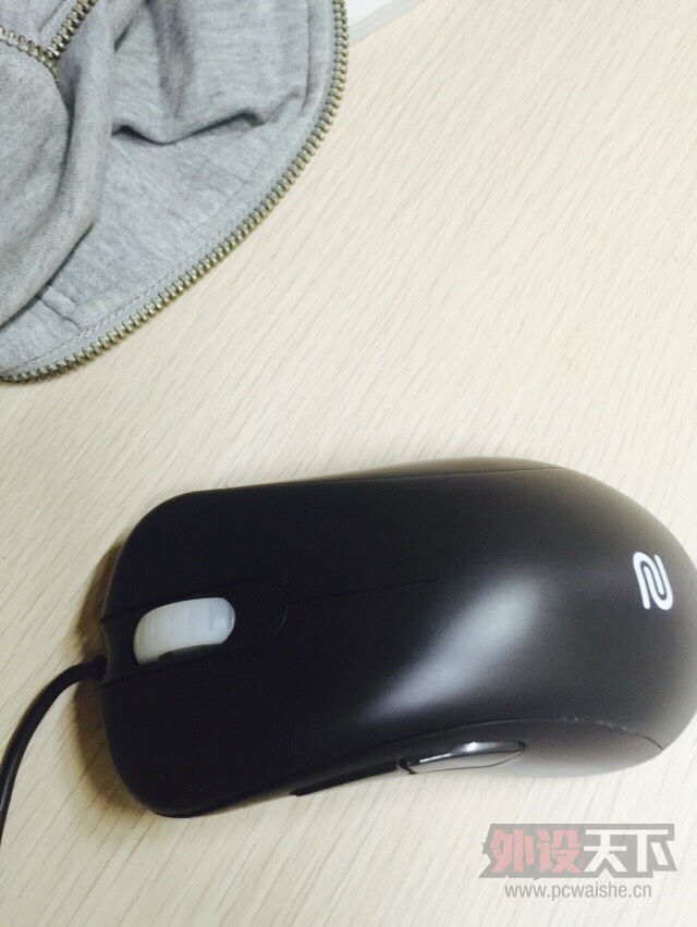 ���ɶ���Zowie  EC1-a  ���