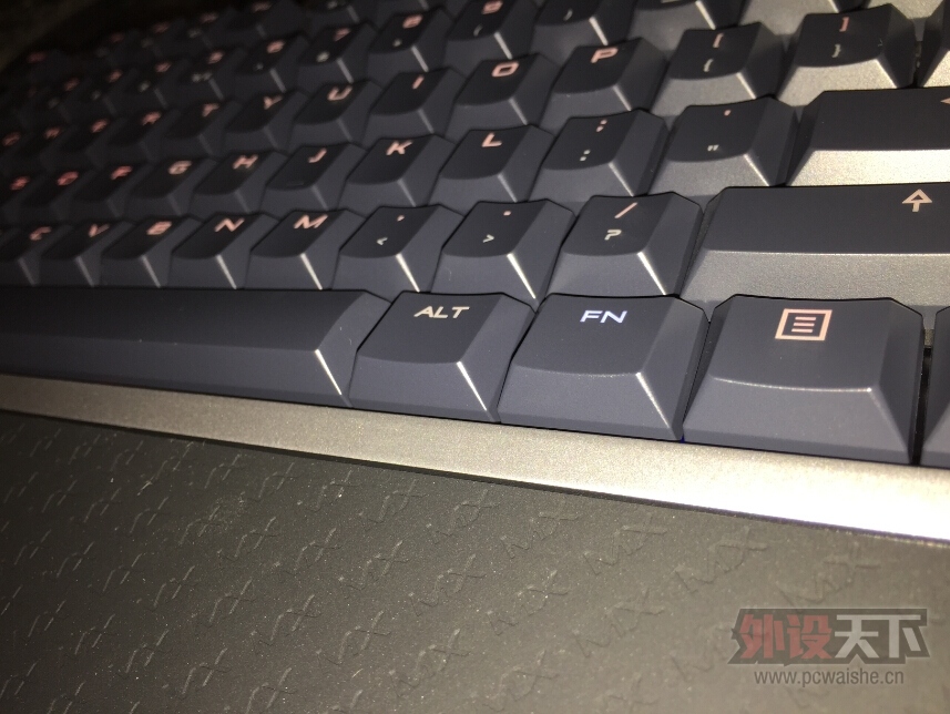 QQ��ͼ20150613233958.jpg