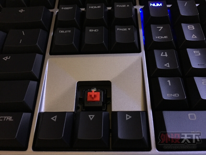 QQ��ͼ20150613234033.jpg