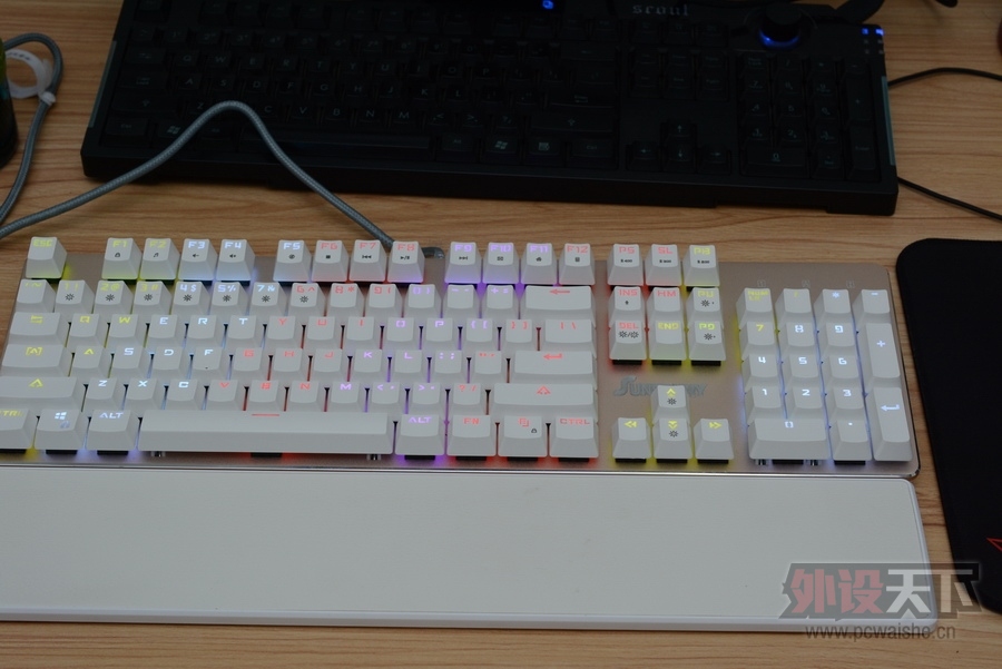 ���ò�˵���ǱȽ����� һ��RGB��е