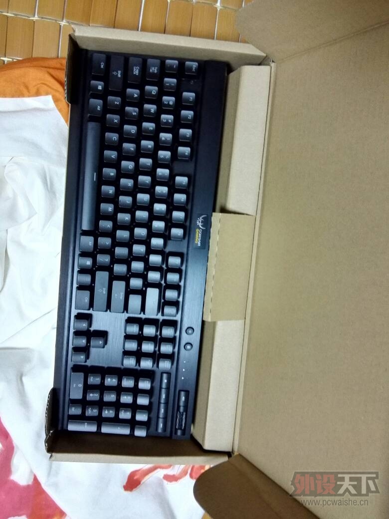 ͨk70 rgb  951100