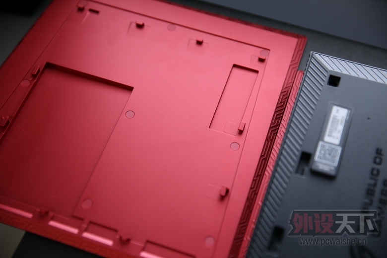 ASUS ˶ ROG GR8 PC
