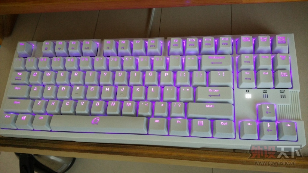 ���������š������س���95��QPAD MK-10 ��ɫ���� ��˵�����Ʊȫ