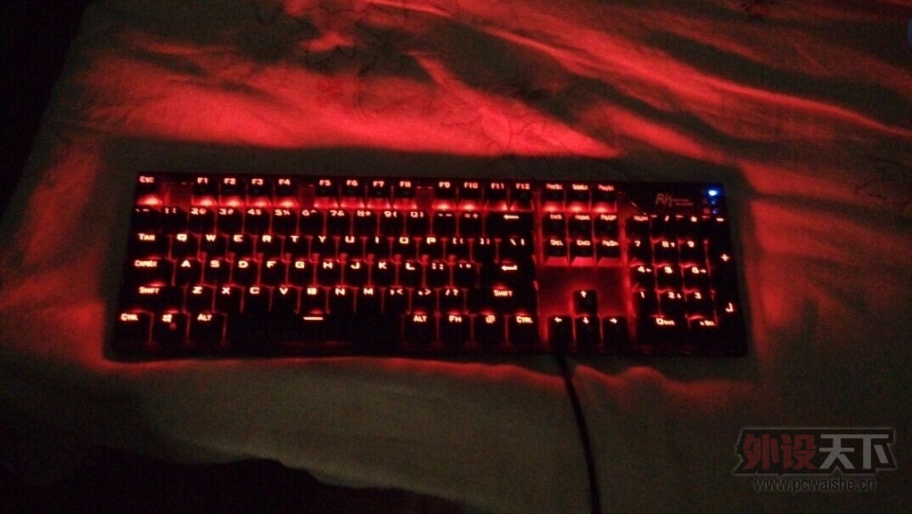 ������/�人��RK-RGB�ʺ����ȫ�£�̫�ʻ��߰�ɫ��9.9�£�˶����ȫ�� G941����