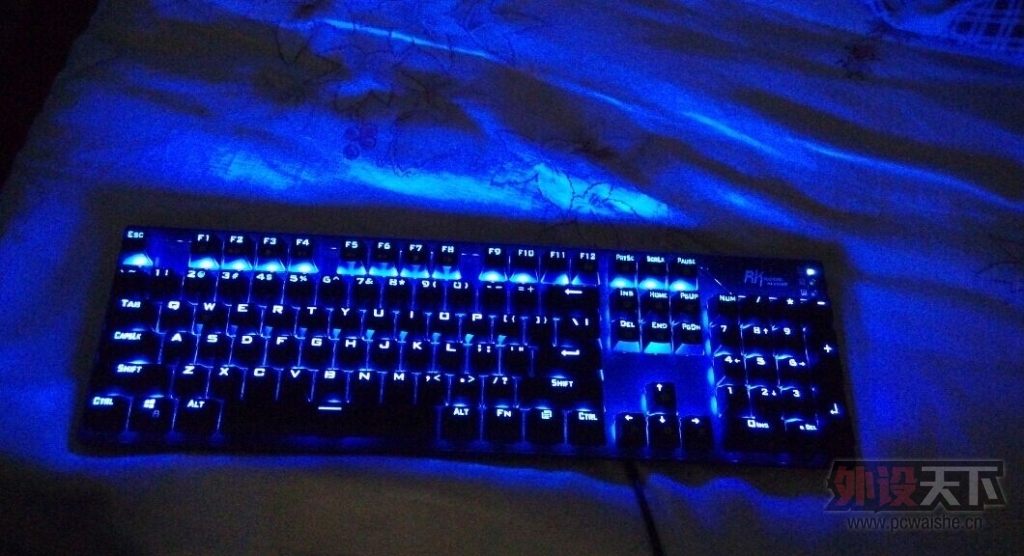 ������/�人��RK-RGB�ʺ����ȫ�£�̫�ʻ��߰�ɫ��9.9�£�˶����ȫ�� G941����