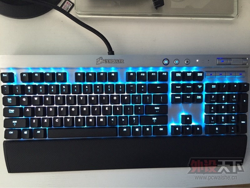 [��ݸ]K70��ɫ���������(��λ�Ѹ��Ȱβ�)����