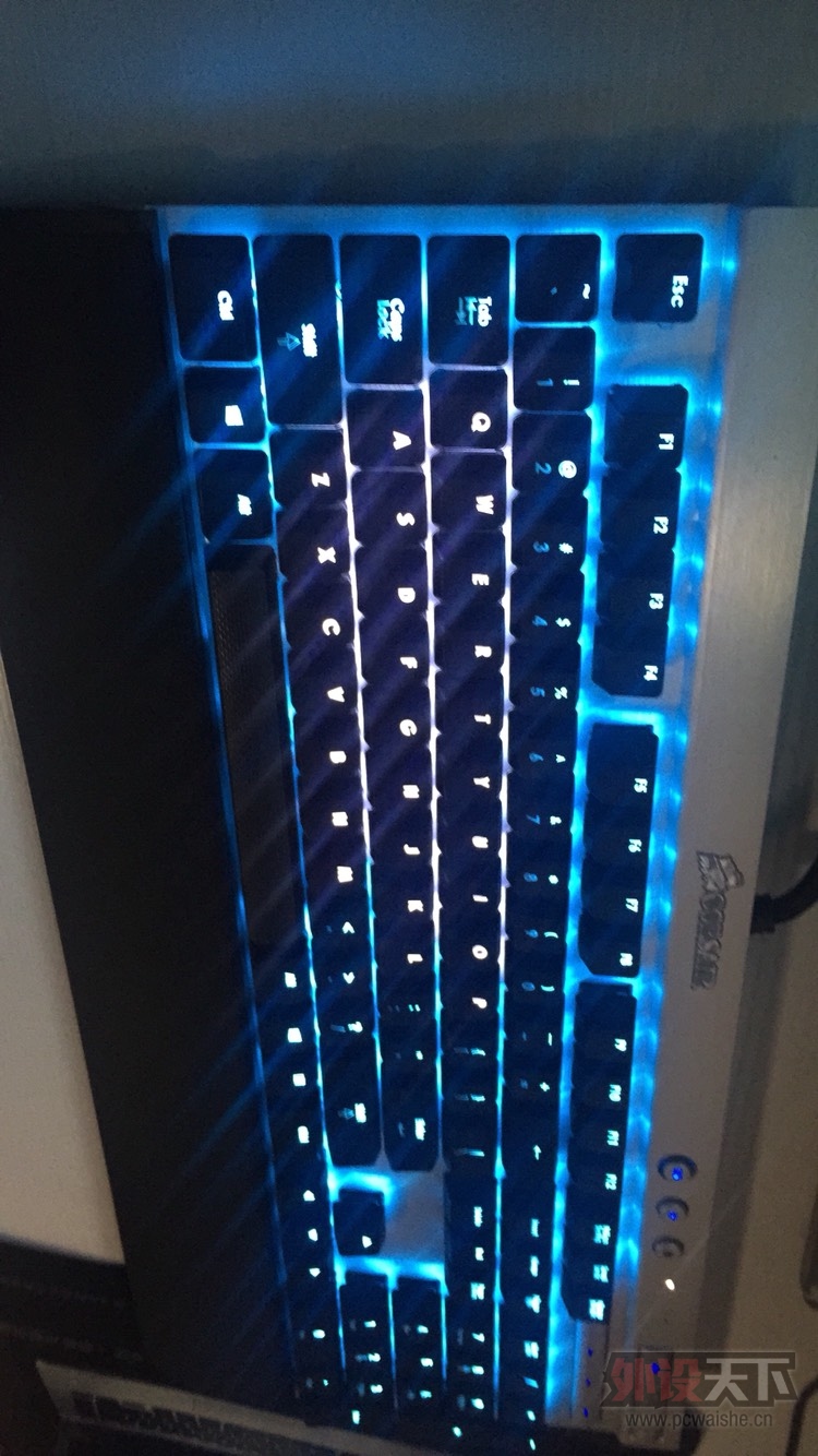 [��ݸ]K70��ɫ���������(��λ�Ѹ��Ȱβ�)����