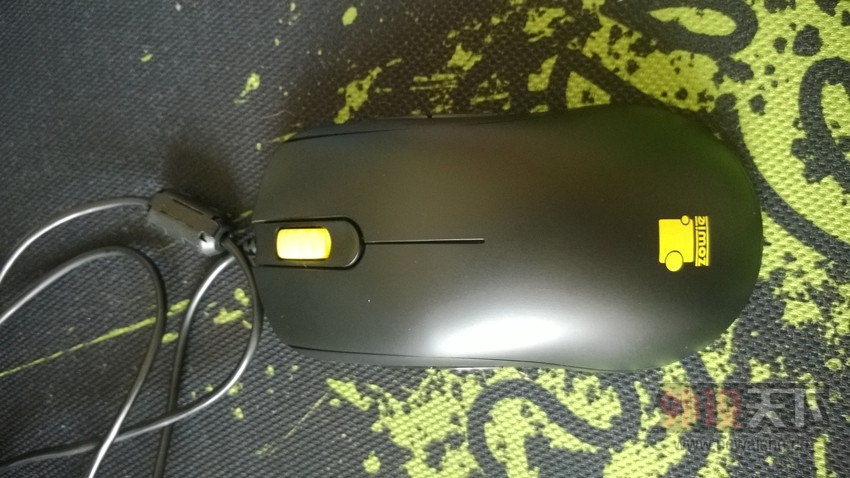 �����������FK2   9����