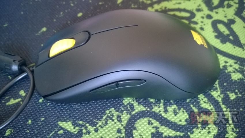 �����������FK2   9����