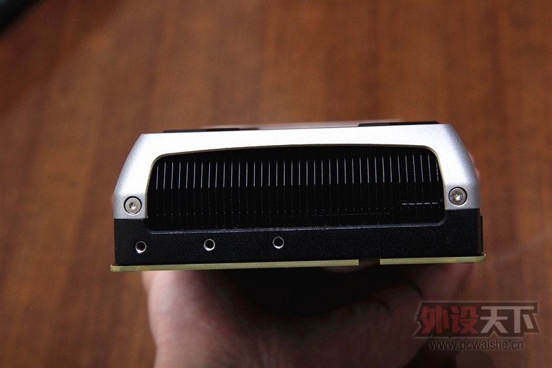 ӭսAMD���콢��GTX 980 Ti�׷�����
