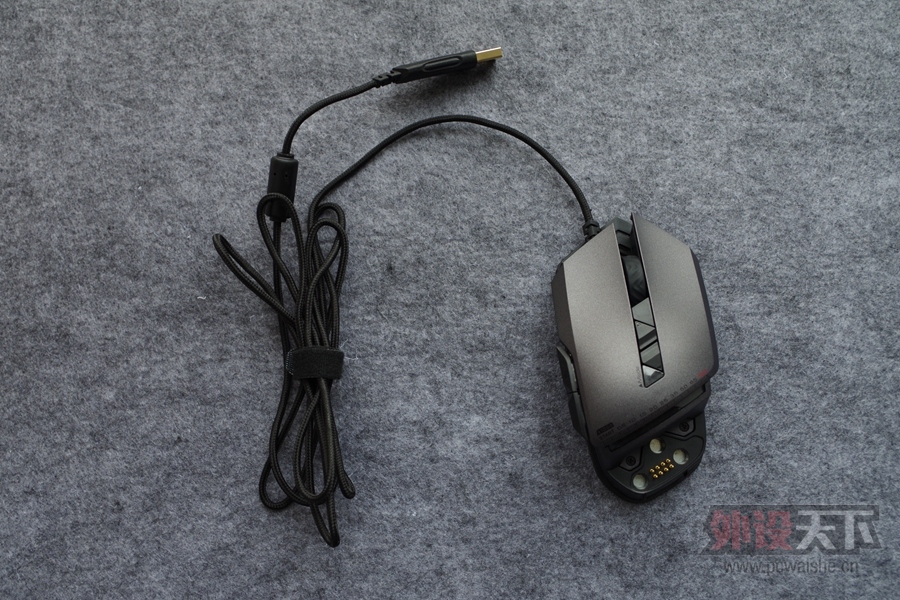 ����С�ֶԼ�¿007������