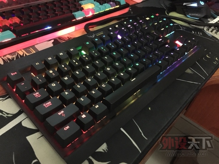���ѳ�����K65RGB GMK SP���Լ�ñ KKľ���е�