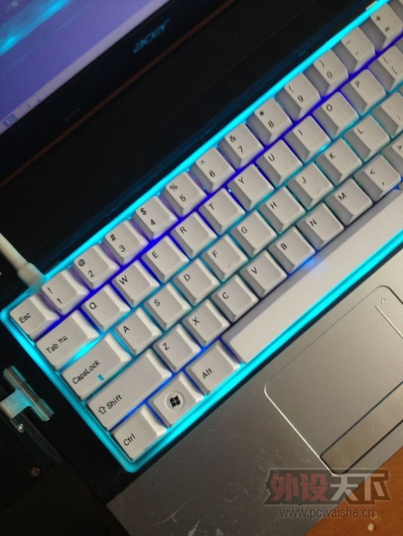 3d5bb3004a90f6037e3e9a9f3c12b31bb251edb2.jpg