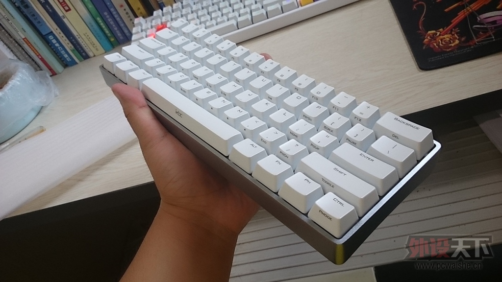 ��������Ӣ������rat9��level 10m˫ģ��sony DR500������Poker2������ ������