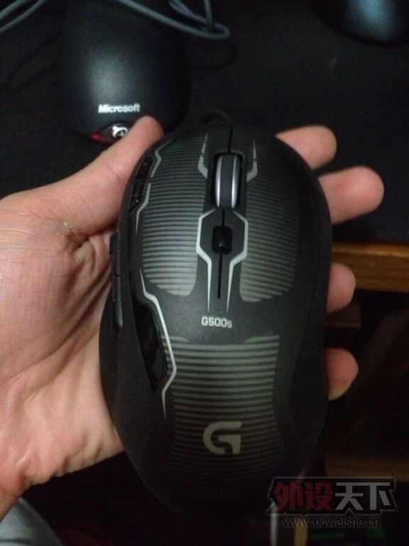 �����������͵��ӵ�