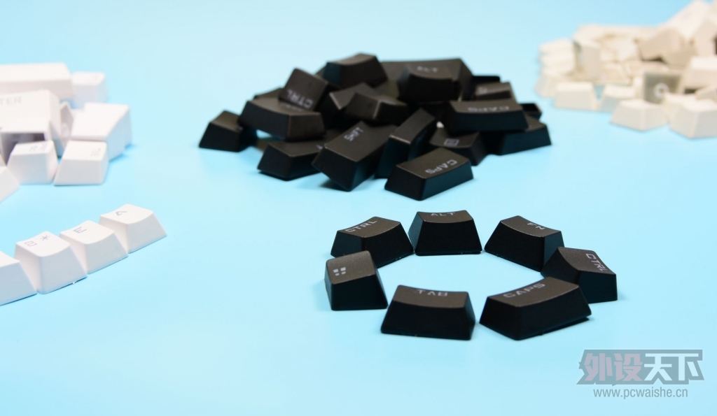 ����֮�硪��EverGlide˫ɫPBT͸��.��ɫPBT��ñͼ��