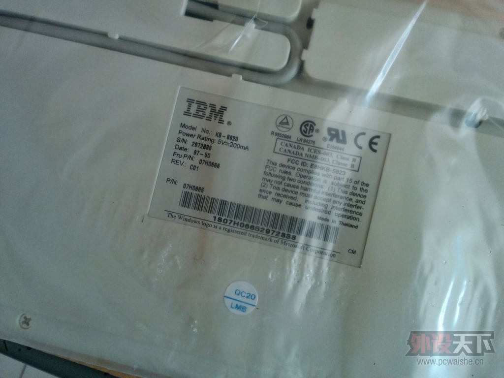 �����ۡ������ա�IBM�ľ���8923��Ĥ����