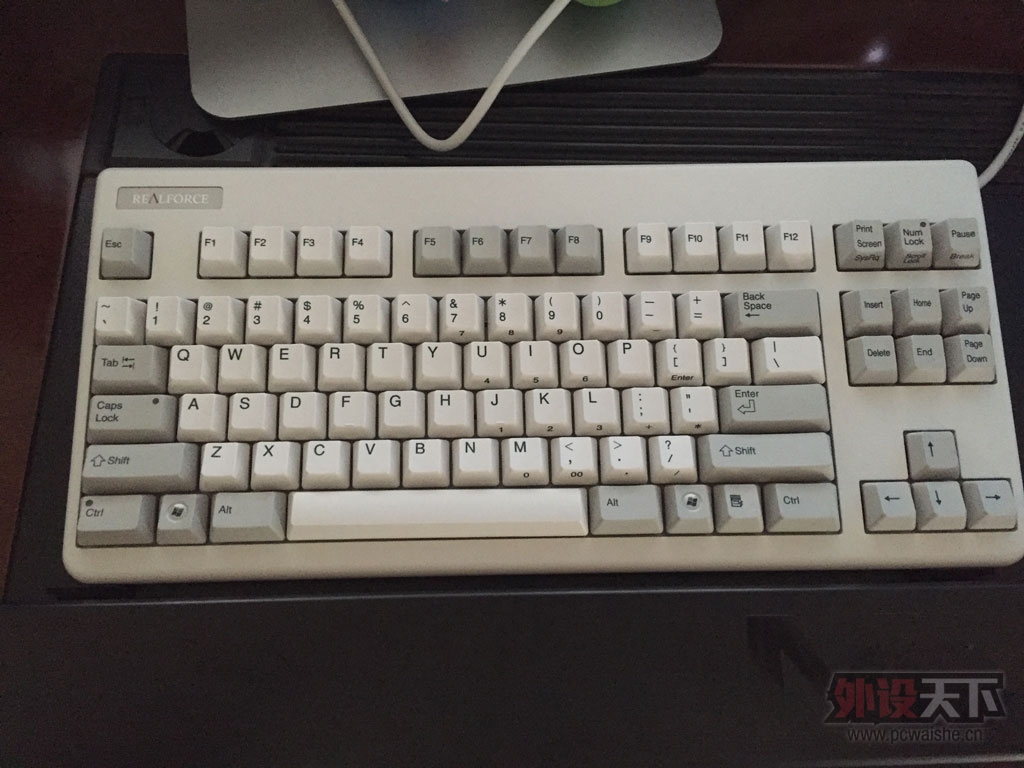 RealForce 87u ѹɫ