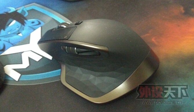 ����𡿡���è�������þ�û���ˣ������޼�MX MASTER�������С�