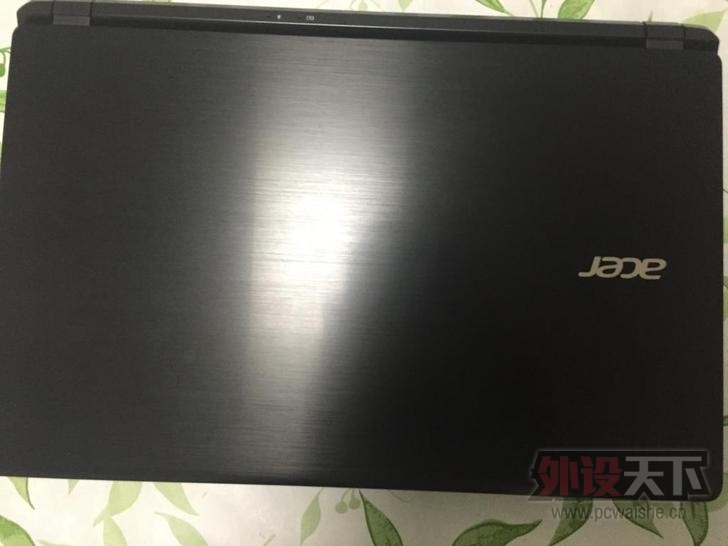 �����졿�곞V5-573�߷ֱ�����Ļ�ʼǱ���װSSD���ڴ�