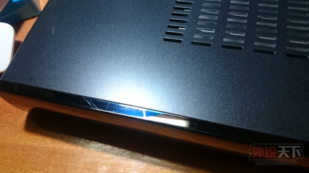 ���ϲ��������������������۾�HMZ-T2�����ó���3D��ʾ�����ݶ���