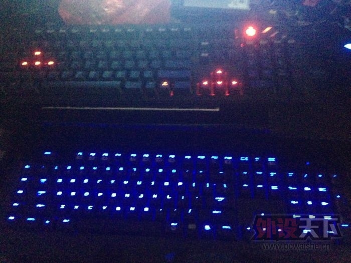 �����������ߺڹѸ��ռ��� Cherryӣ������ �����ͺ�����K70RGB K95RGB