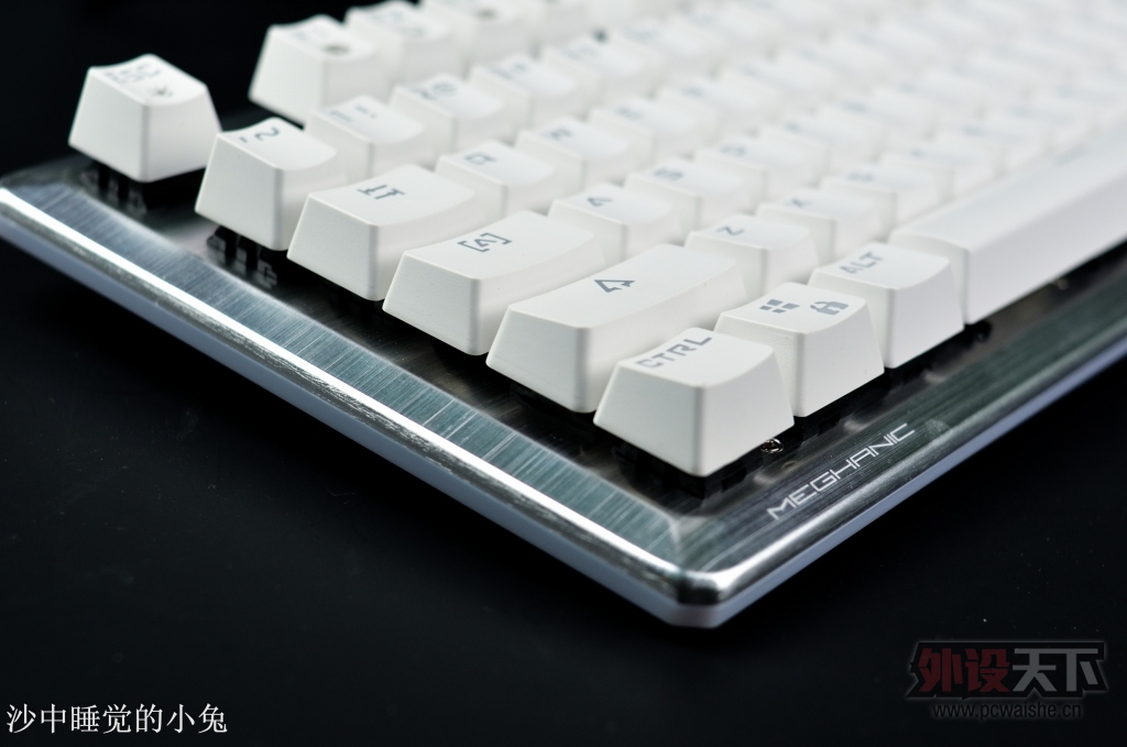 �ټ������׷������˲�K727 87�����е���̵��ְ���