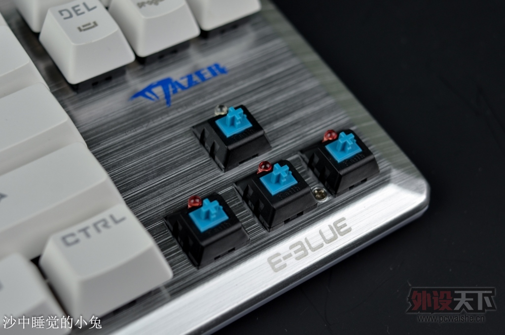 �ټ������׷������˲�K727 87�����е���̵��ְ���