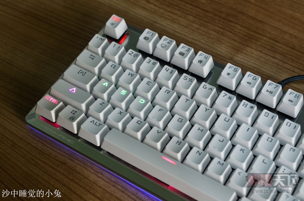 �ټ������׷������˲�K727 87�����е���̵��ְ���