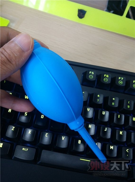 �������ǵ����~ �������ǣ�