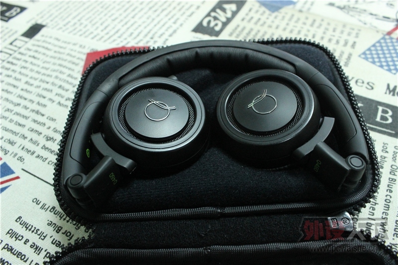 ݡAKG Q460 ˹ϵ 9¡ѳ