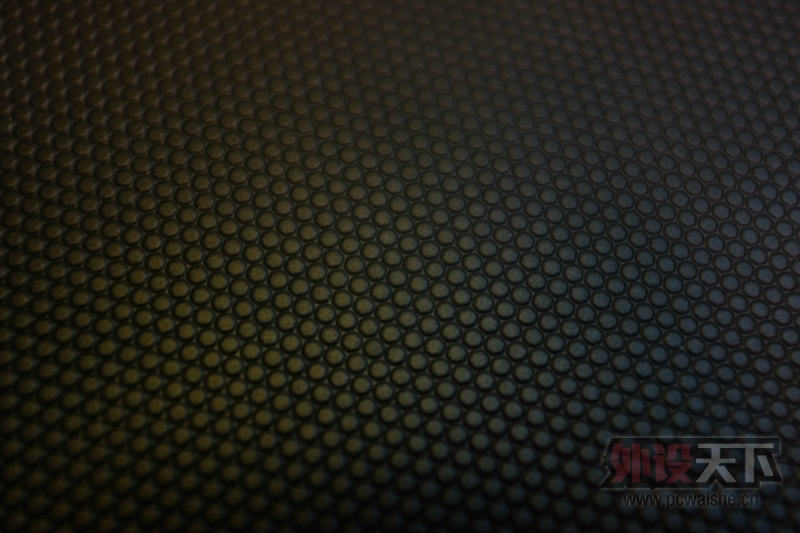 Razer���� Firefly������� ��֬���濪��