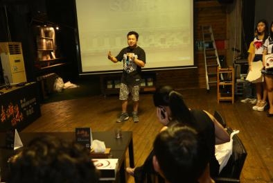 �����Է�â��̽��δ���� ������һ��˶���ƴ�������ѵ��Ӫ����վԲ����Ļ