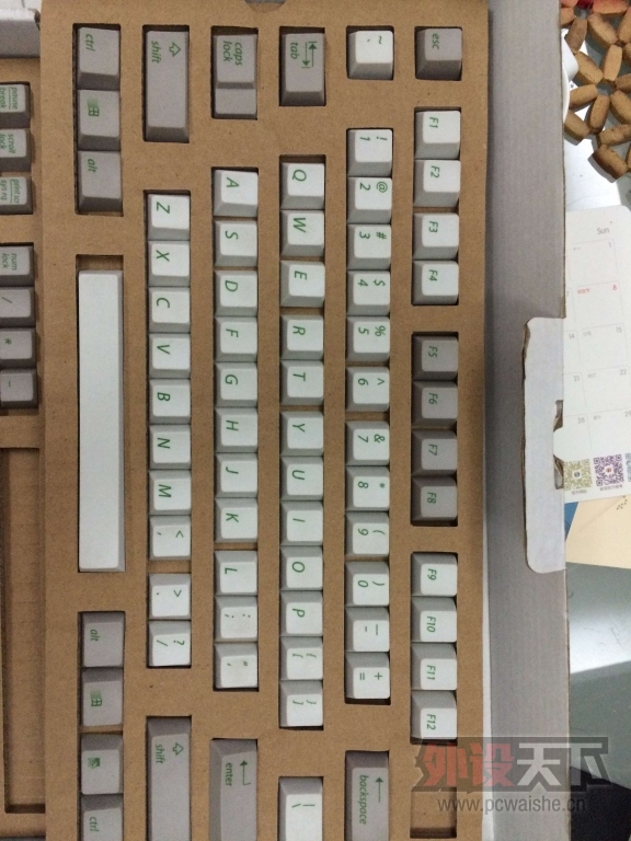 [����] ���Ϻ�������������һ���������������棬��������