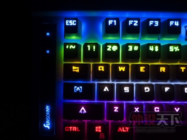 ɭ���� K1 ��ɫ���Ͻ��--Ѥ��v���޺磬��ҹ������