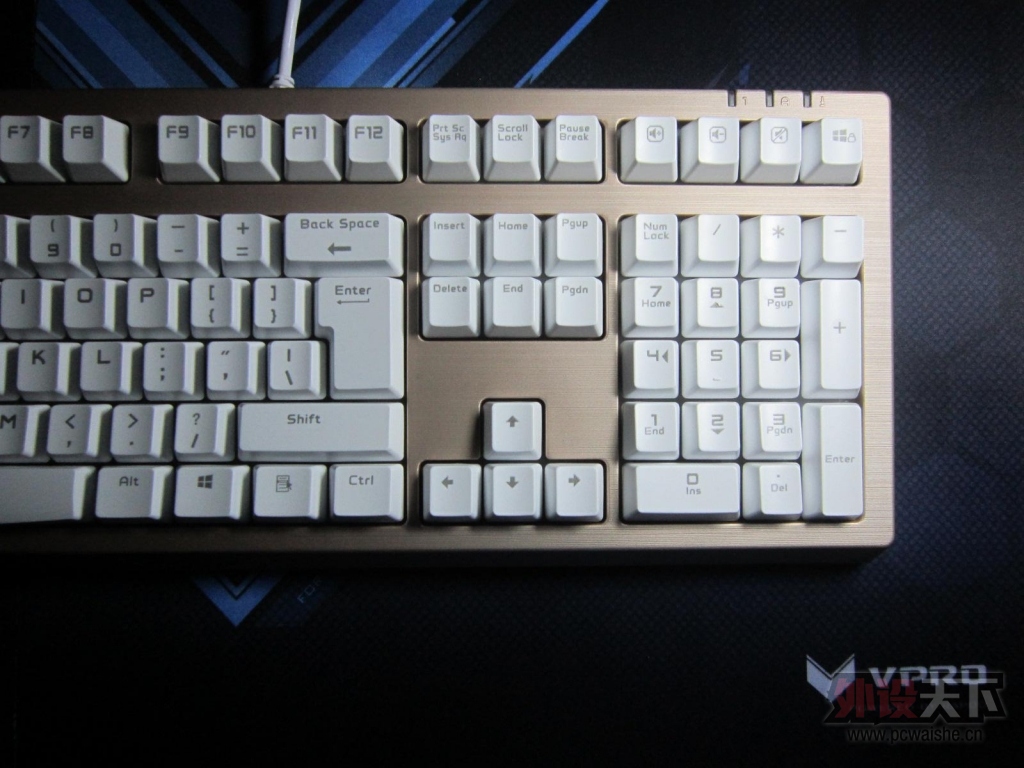 �˷����ˣ�ǿ��Ϯ�����װ�V510��ˮȫ�޳���Ϸ��е����