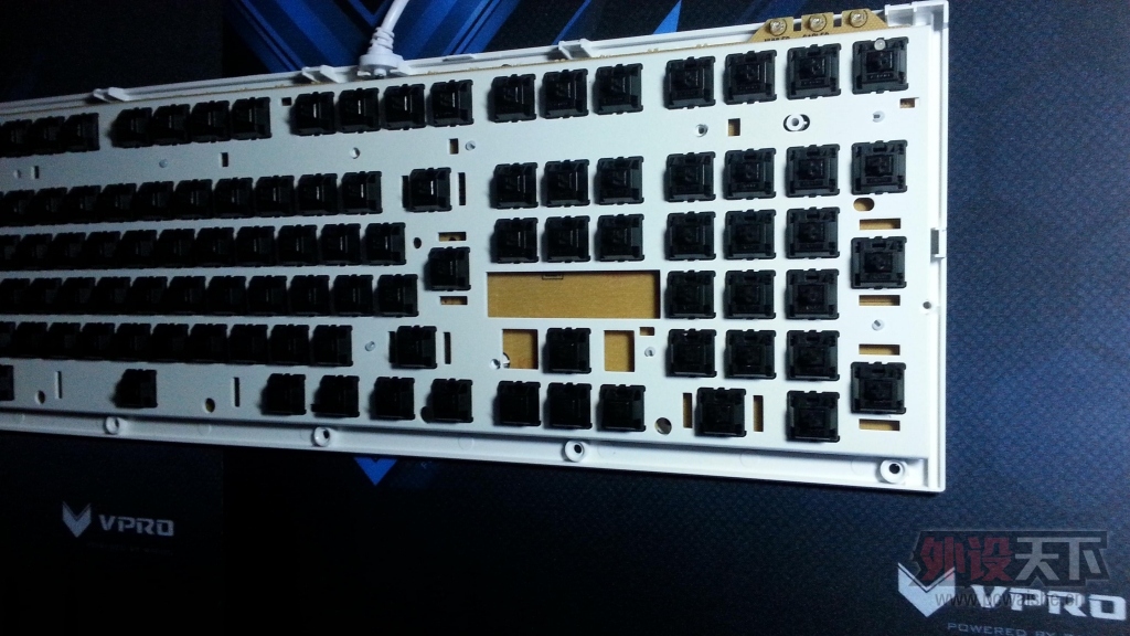 �˷����ˣ�ǿ��Ϯ�����װ�V510��ˮȫ�޳���Ϸ��е����