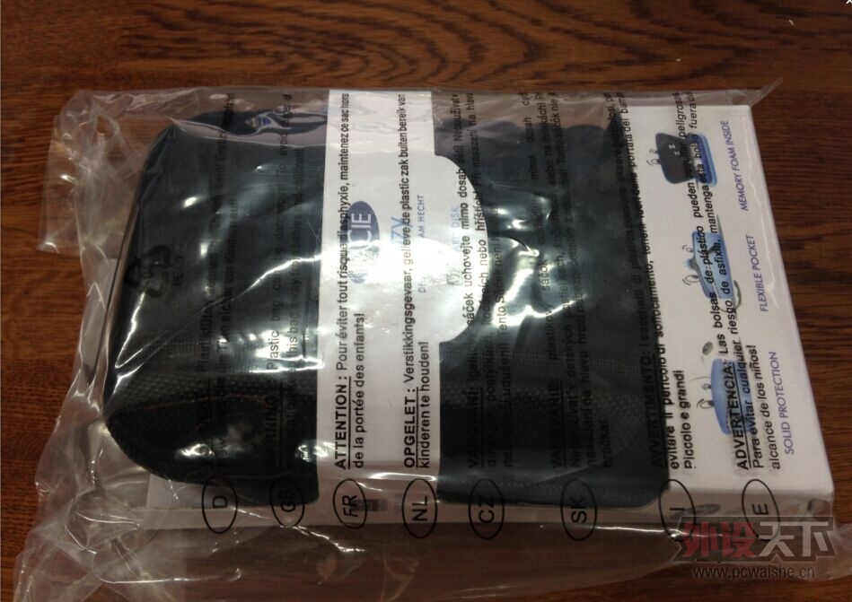 ���ൺ��Lacie��˹�ƶ�Ӳ��9223 KUA Rugged mini ȫ�� ˳����ʣ�820 820 1500��