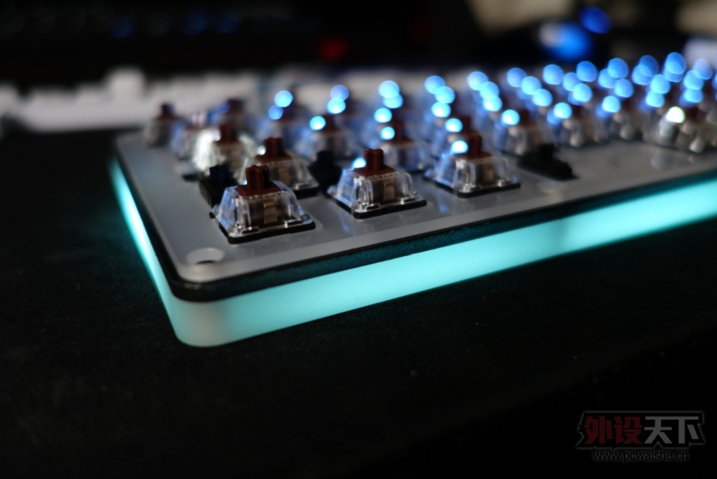 ���Ϻ���ԭװB.Face  ���� 9�� 1000 ����