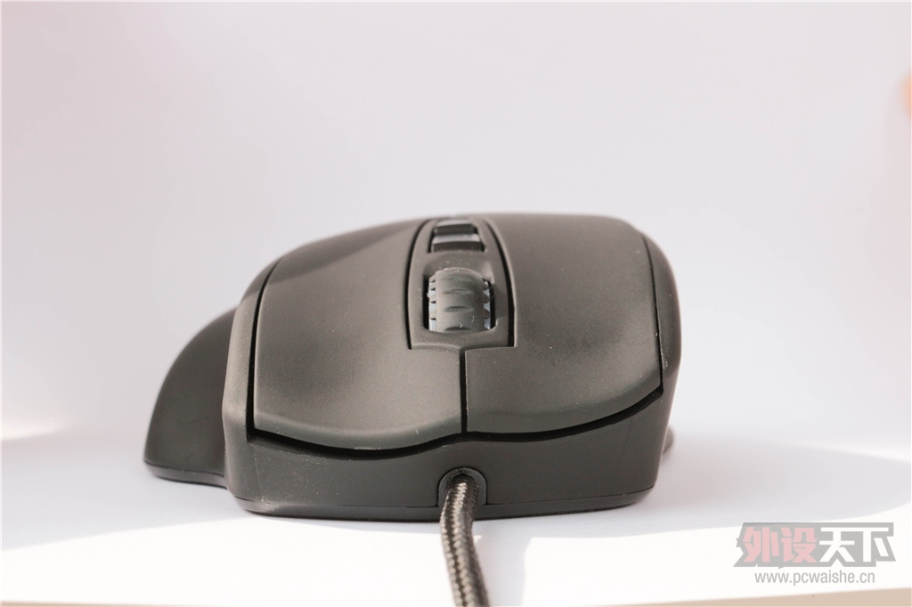 Mionix NAOS 8200��QPAD 8K��ôѡ��